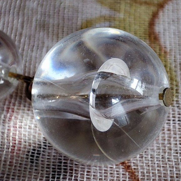 J. Crew Water Bubbles Clear Round Cascading Graduated Lucite Beaded Necklace - Picture 13 of 14